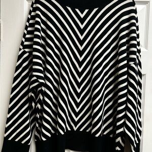 New York & Company Black and White Chevron Sweater